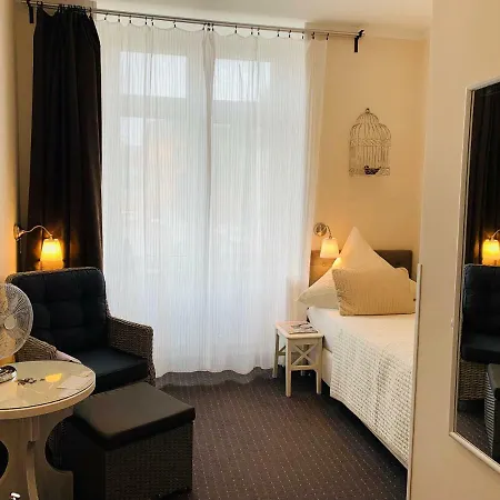 Guest house Zum Weissen Haus Schwerin (Mecklenburg-Vorpommern)