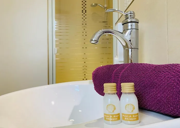 Zum Weissen Haus שוורין