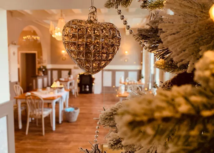 בית הארחה Zum Weissen Haus 3*