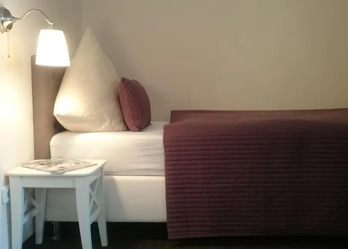 Zum Weissen Haus Pensión Schwerin (Mecklenburg-Vorpommern)